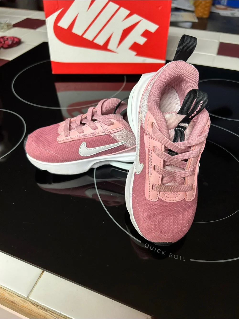 Nike pink kids